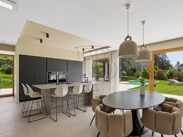 Vente Maison 6 pièces 228.3 m2 La Tour de Salvagny