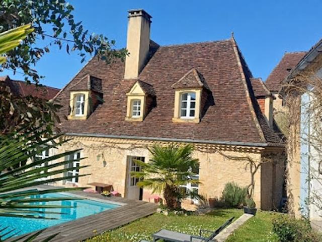 Vente Maison 6 pièces 240 m2 Le Bugue