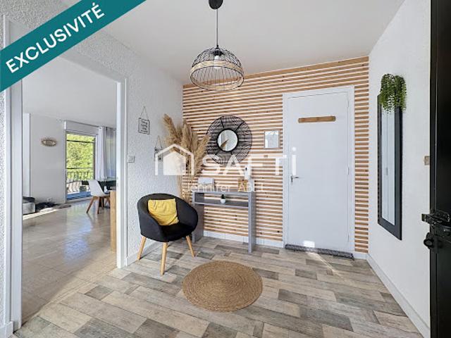 Vente Maison 6 pièces 240 m2 Secondigny