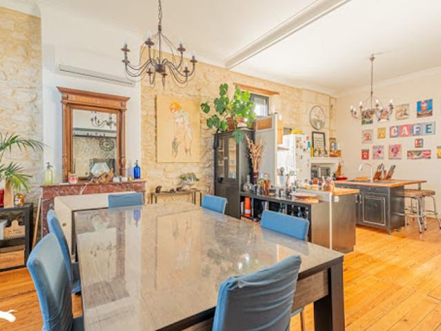 Vente Maison 6 pièces 240 m2 Virelade
