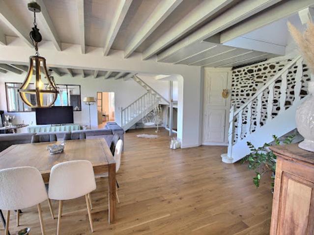 Vente Maison 6 pièces 242.6 m2 Gomer