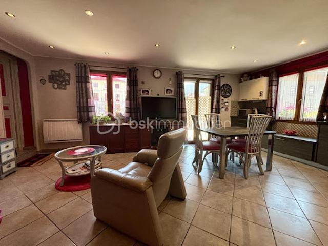 Vente Maison 6 pièces 243.94 m2 Lanslebourg Mont Cenis
