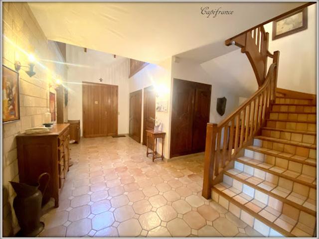 Vente Maison 6 pièces 255 m2 Aulnay sous Bois