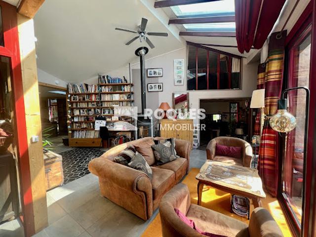 Vente Maison 6 pièces 256 m2 Comprégnac