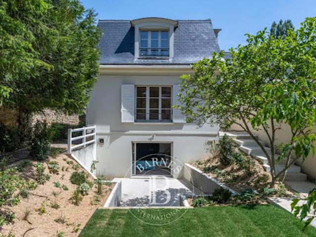 Vente Maison 6 pièces 256 m2 Versailles