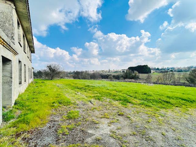 Vente Maison 6 pièces 250 m2 Blaye