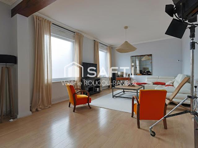 Vente Maison 6 pièces 250 m2 Chéreng