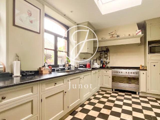 Vente Maison 6 pièces 250 m2 Faches Thumesnil