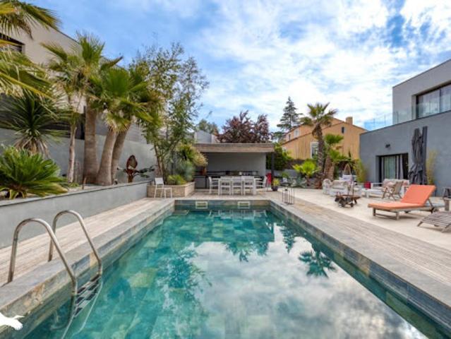 Vente Maison 6 pièces 250 m2 Saint jean de vedas