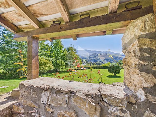 Vente Maison 6 pièces 252 m2 Cambo les Bains