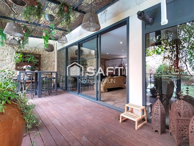Vente Maison 6 pièces 266 m2 Villeneuve lès Béziers