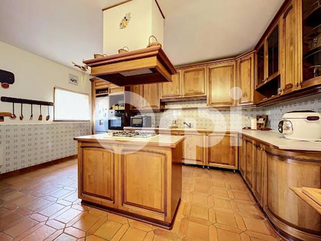 Vente Maison 6 pièces 269 m2 Montreuil sur breche