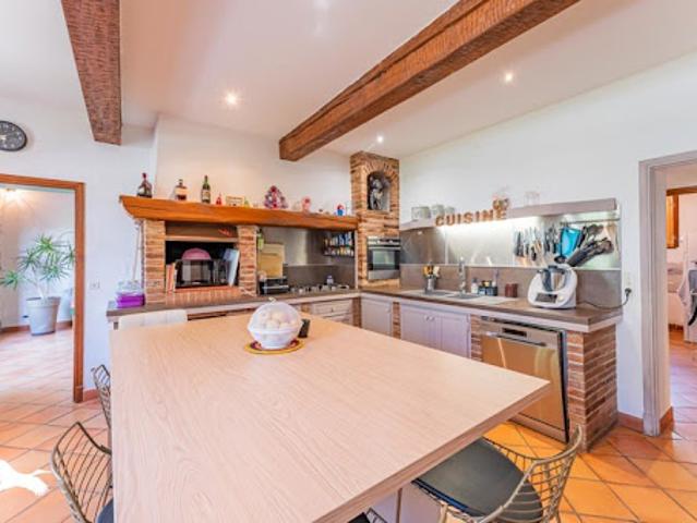Vente Maison 6 pièces 260 m2 Carbonne