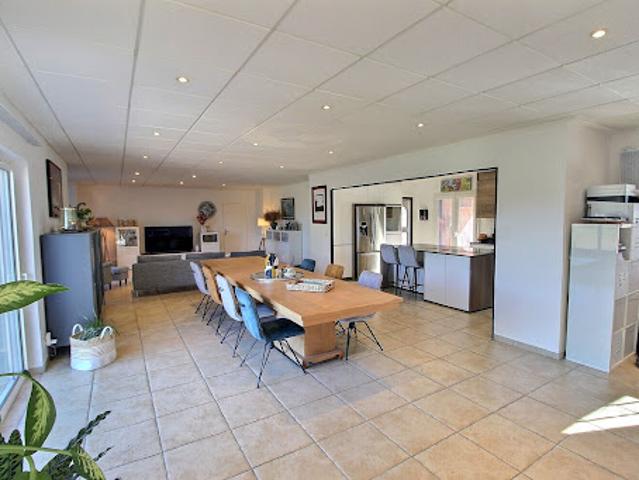 Vente Maison 6 pièces 260 m2 Théza
