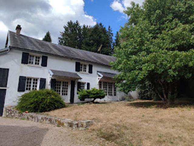 Vente Maison 6 pièces 263 m2 Montsauche les Settons