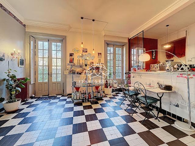 Vente Maison 6 pièces 274 m2 Bourg de Thizy