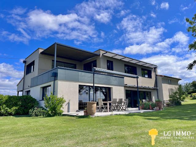 Vente Maison 6 pièces 274 m2 Floirac