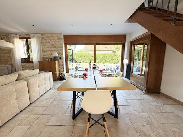 Vente Maison 6 pièces 274 m2 Saint Martin d'Uriage