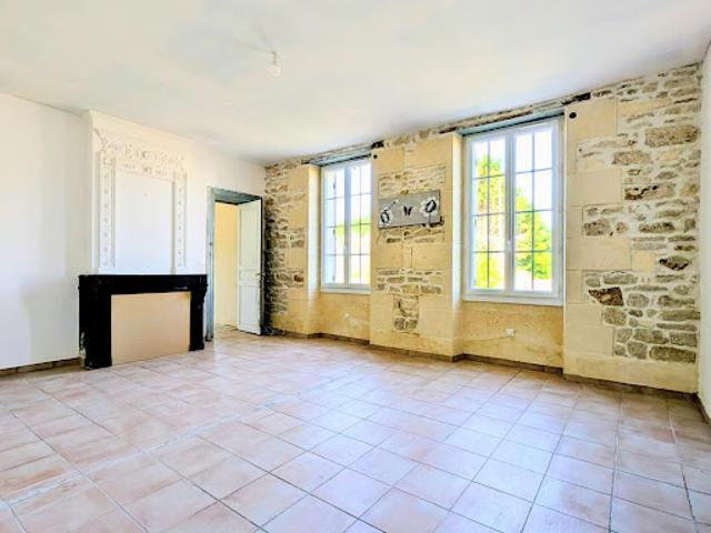 Vente Maison 6 pièces 275 m2 Braud et Saint Louis