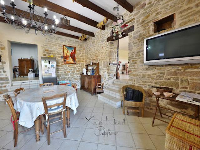 Vente Maison 6 pièces 275 m2 Saint Amour