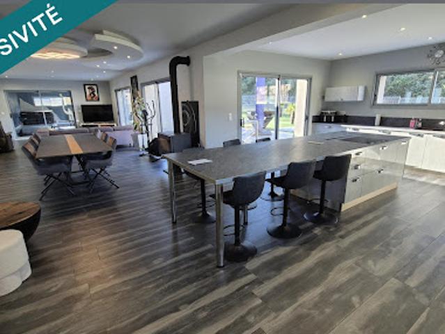 Vente Maison 6 pièces 270 m2 Saulcy sur Meurthe