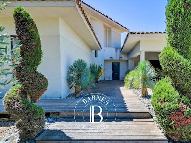 Vente Maison 6 pièces 289 m2 Aix en Provence