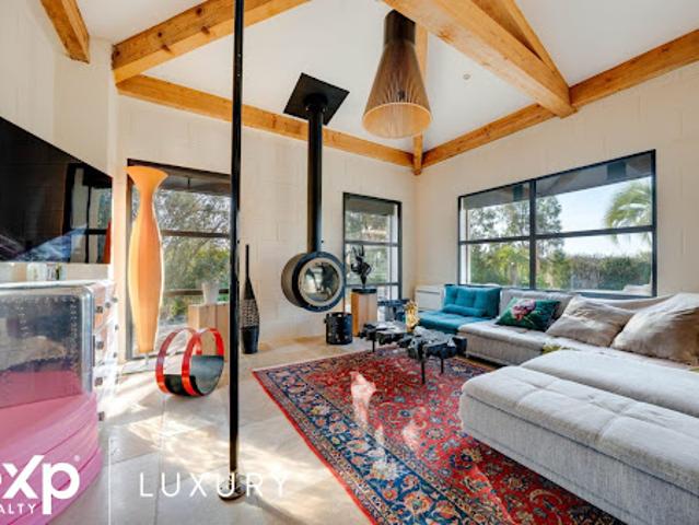 Vente Maison 6 pièces 289 m2 Cabries