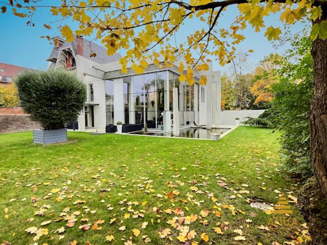 Vente Maison 6 pièces 295 m2 Cambrai