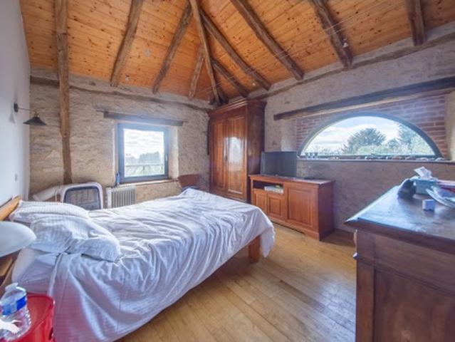 Vente Maison 6 pièces 290 m2 Lauresses