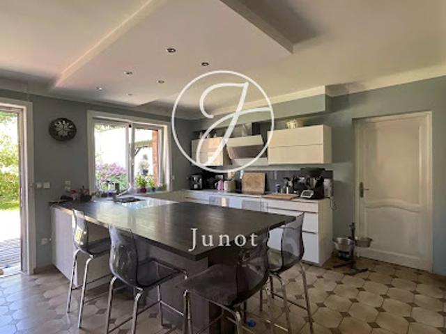 Vente Maison 6 pièces 291 m2 Roncq