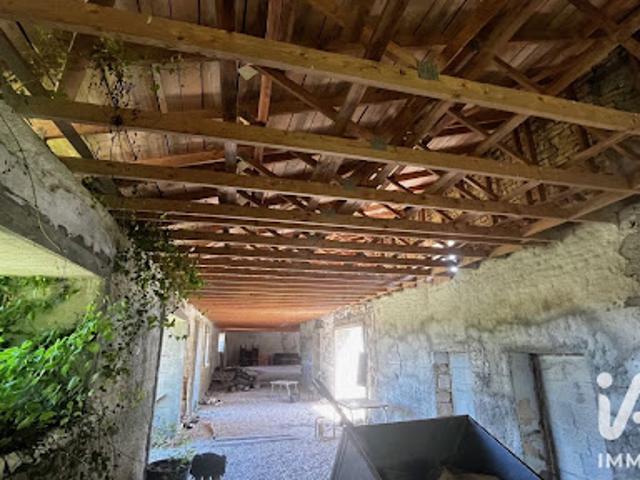 Vente Maison 6 pièces 300 m2 Aigre