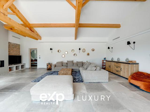 Vente Maison 6 pièces 300 m2 Aix en Provence