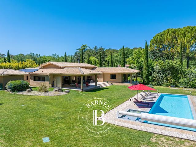 Vente Maison 6 pièces 300 m2 Aix en Provence