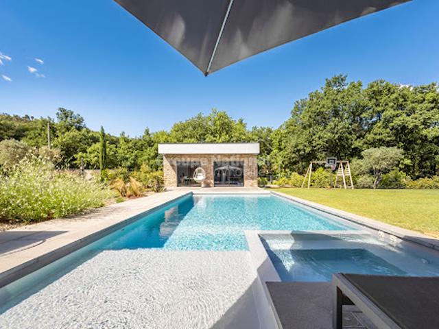 Vente Maison 6 pièces 300 m2 Gréoux les Bains