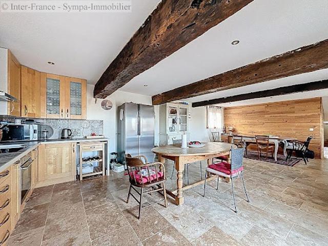 Vente Maison 6 pièces 311 m2 Saint Amour Bellevue