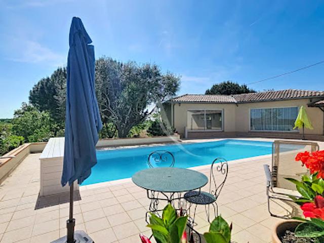 Vente Maison 6 pièces 313 m2 Vacquiers