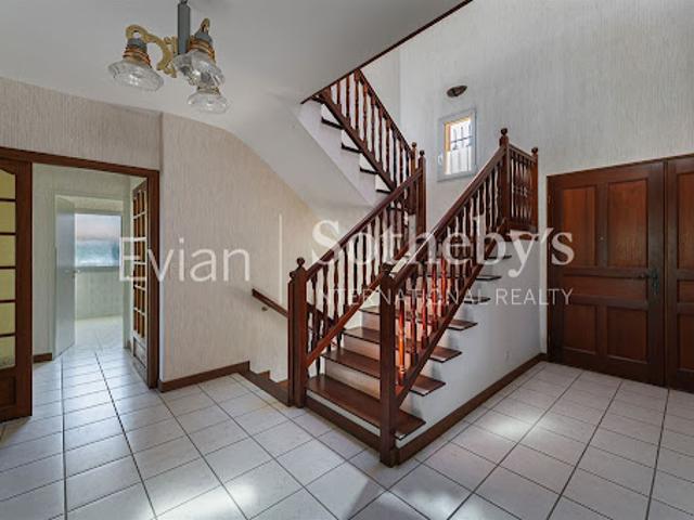 Vente Maison 6 pièces 324 m2 Neuvecelle