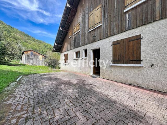 Vente Maison 6 pièces 326 m2 Onnion
