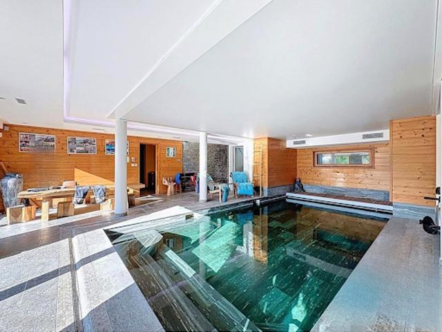 Vente Maison 6 pièces 357 m2 Saint Cergues