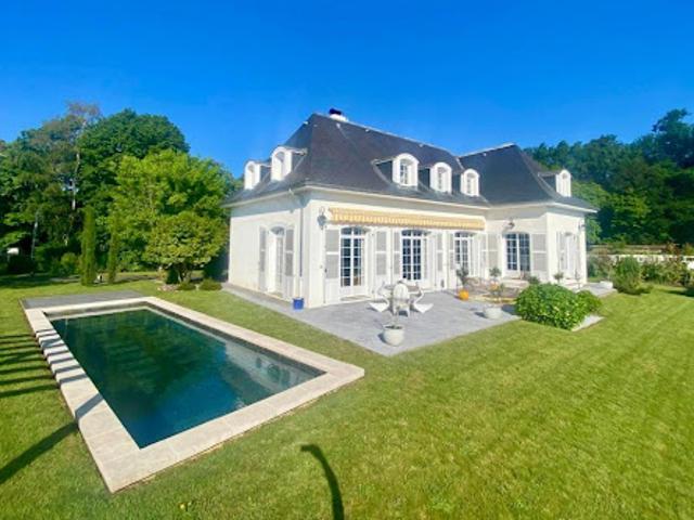 Vente Maison 6 pièces 360 m2 Laroin