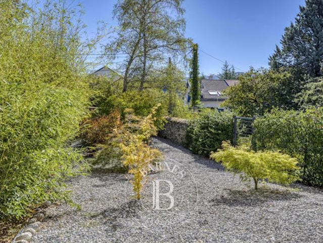 Vente Maison 6 pièces 390.8 m2 Saint Julien en Genevois