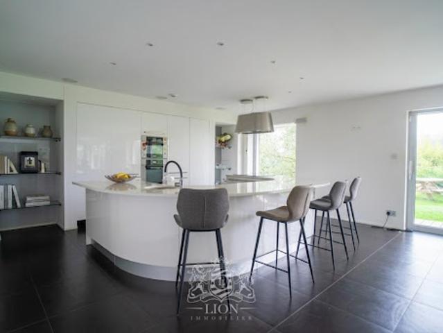 Vente Maison 6 pièces 400 m2 Mérignies