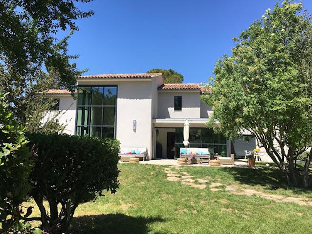 Vente Maison 6 pièces 400 m2 Aix en Provence
