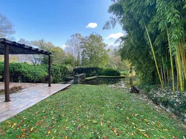 Vente Maison 6 pièces 417 m2 Barbezieux Saint Hilaire