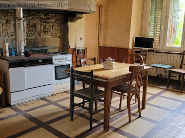Vente Maison 6 pièces 450 m2 Confracourt