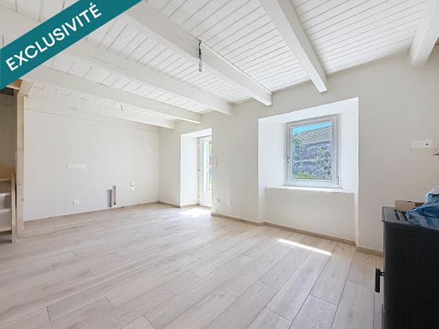 Vente Maison 6 pièces 50 m2 Queyrières