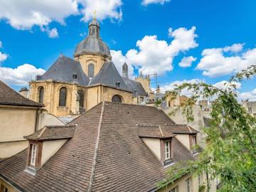 Vente Maison 6 pièces 573.25 m2 Paris 4ème