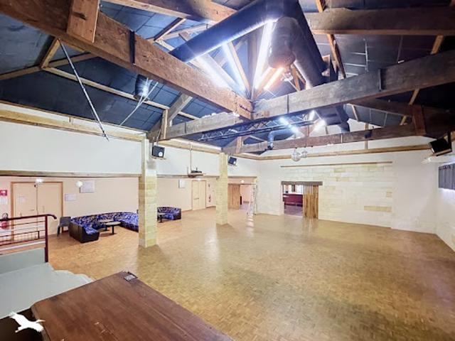 Vente Maison 6 pièces 615 m2 Castillon la Bataille