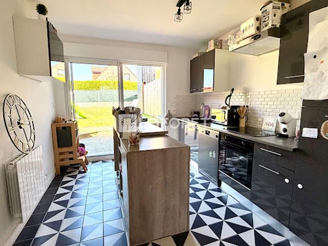 Vente Maison 6 pièces 75 m2 Templemars