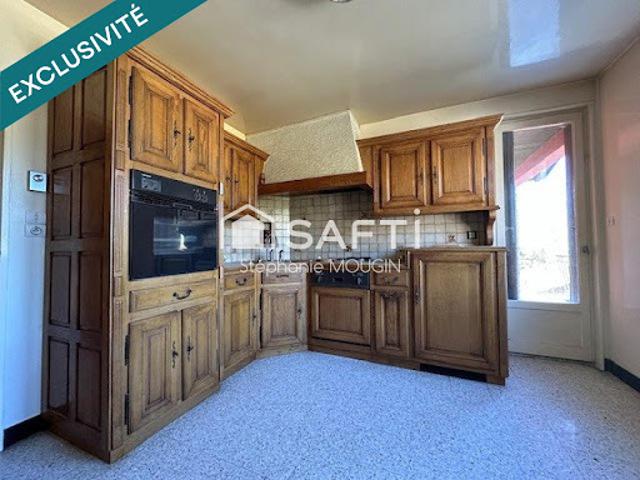 Vente Maison 6 pièces 81 m2 Saint Hippolyte